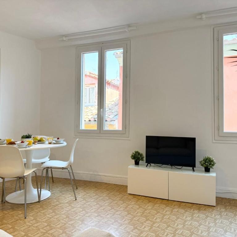 Charmant 2 pièces proche mer - Appartement 1 Chambre - 12