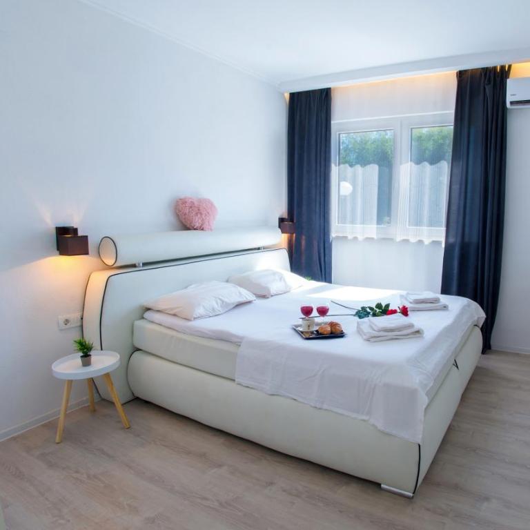 Holiday Home Nova Lux - Two-Bedroom House - 7