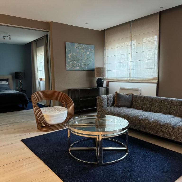 La suite de l'Observatoire - Three-Bedroom Apartment - 1