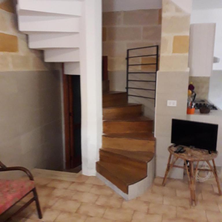 via giotto 1sx farfalla - Two-Bedroom Apartment - 3