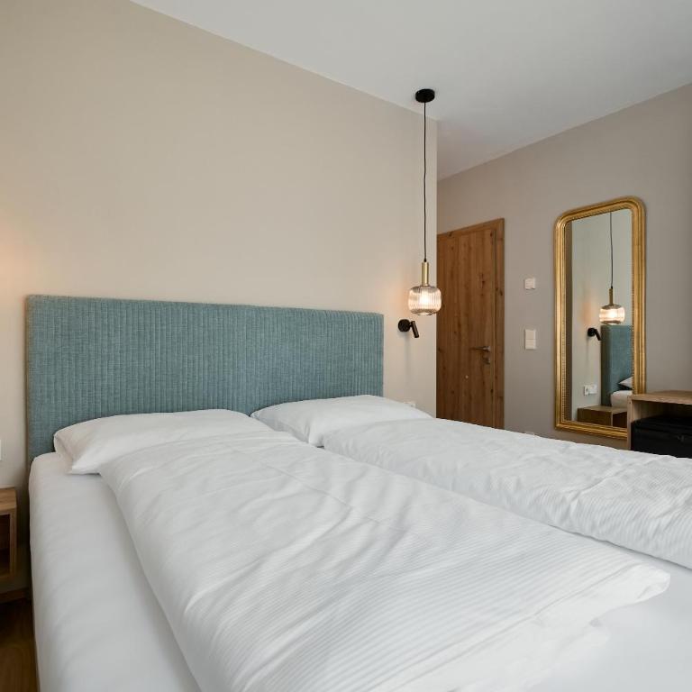 Art Residence Josefshof - Deluxe Doppelzimmer mit Balkon - 4
