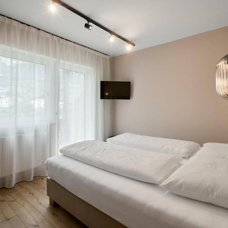Art Residence Josefshof - Deluxe Doppelzimmer mit Balkon - 5