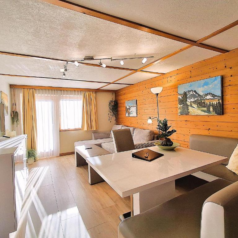Alpenfeder Landhaus Heidi Top 2 - Apartment mit Blick auf die Berge - 3