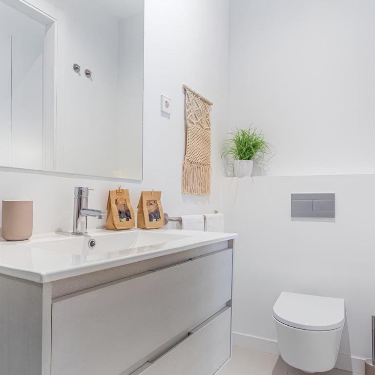 Bellas Artes en Madrid - Two-Bedroom 2 bathroom IV - 12
