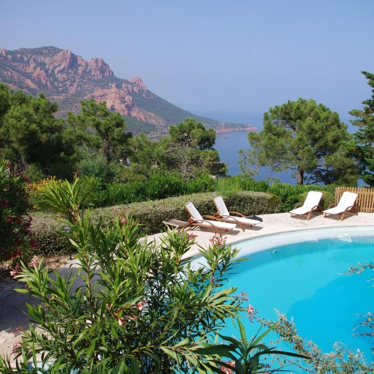 Vue mer-montagne avec vaste piscine privée - Apartamento de 2 dormitorios - 2