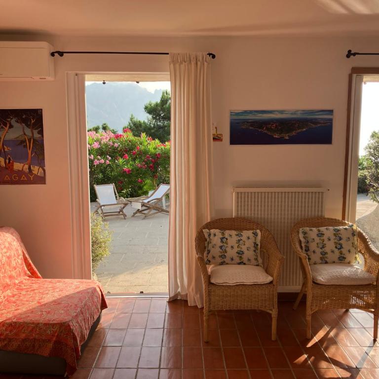 Vue mer-montagne avec vaste piscine privée - Apartamento de 2 dormitorios - 4