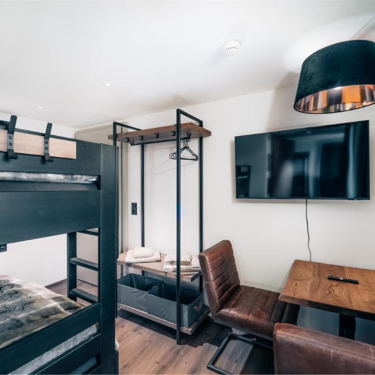 Navigare Resorts - Deluxe Studio - 1