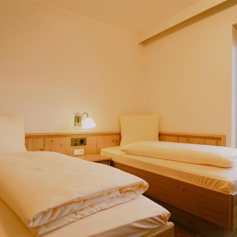 Sporthotel Tirolerhof - Twin Room - 2