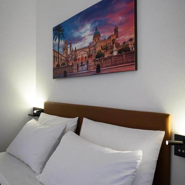 Bieddu Suites - Palermo City Center - Large Double Room - 4