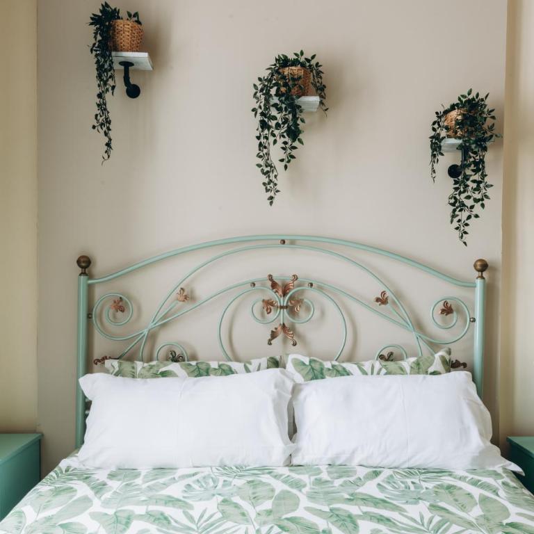 Trinacria rooms - Large Double Room - 1