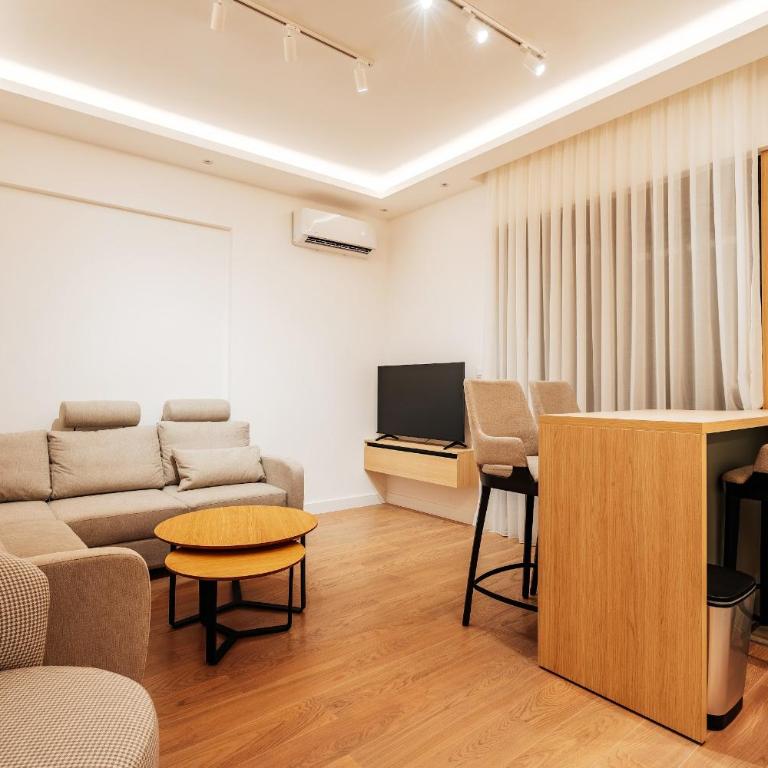 Twin Towers By In Property - Apartment with Balcony - 12