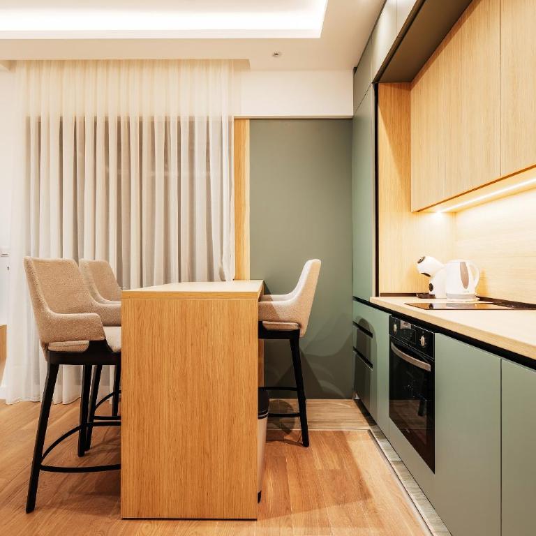 Twin Towers By In Property - Apartment with Balcony - 14