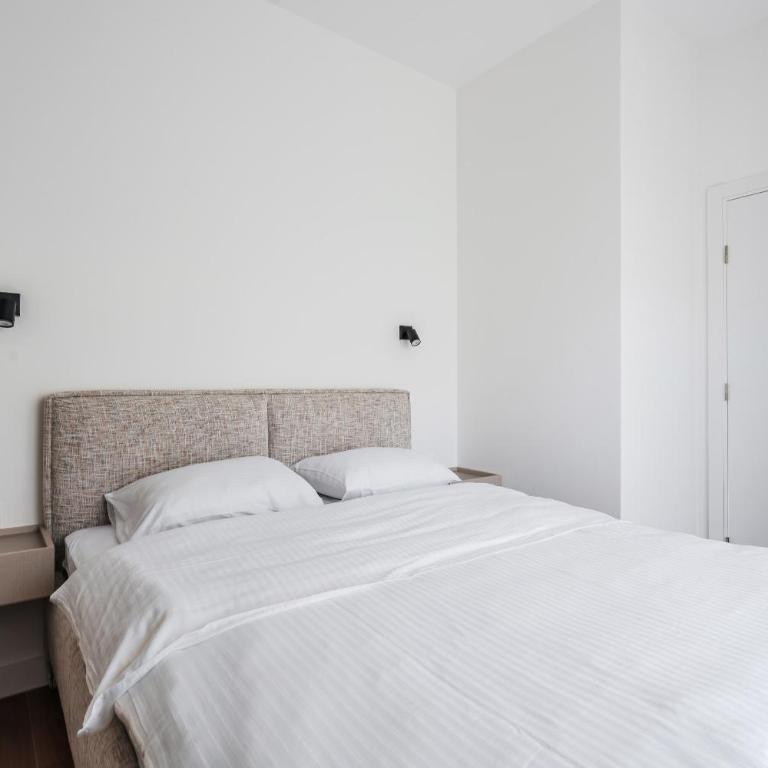 Twin Towers By In Property - Apartment with Balcony - 15