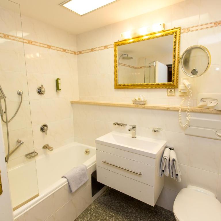 Hotel Hocheder - Standard Doppelzimmer "Rosshütte" - 18
