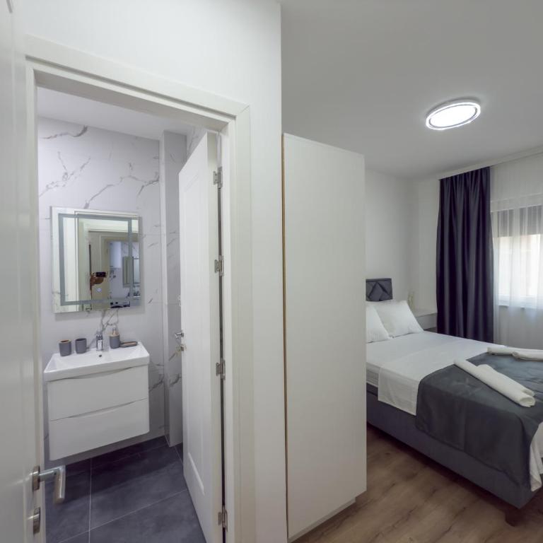 Amarea Apartments - Two-Bedroom Apartment - 20