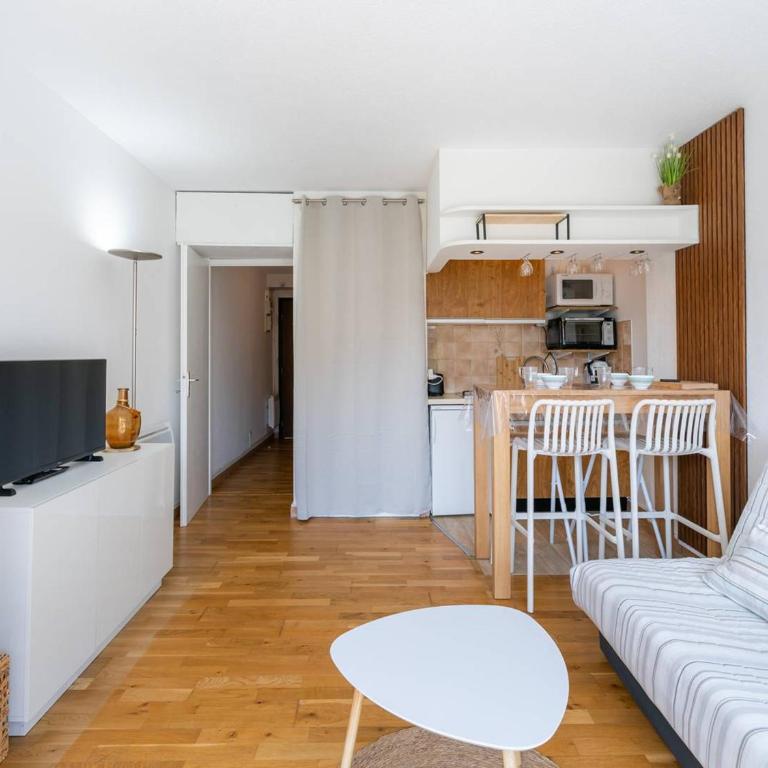 Studio cabine proche plage avec balcon sud, Wifi, et parking - Carnac - FR-1-477-98 - Studio - 5