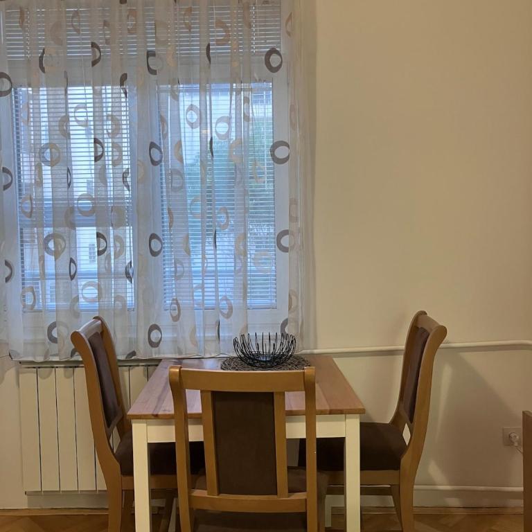 Cozy apartment - Downtown - Two-Bedroom Apartment - 6