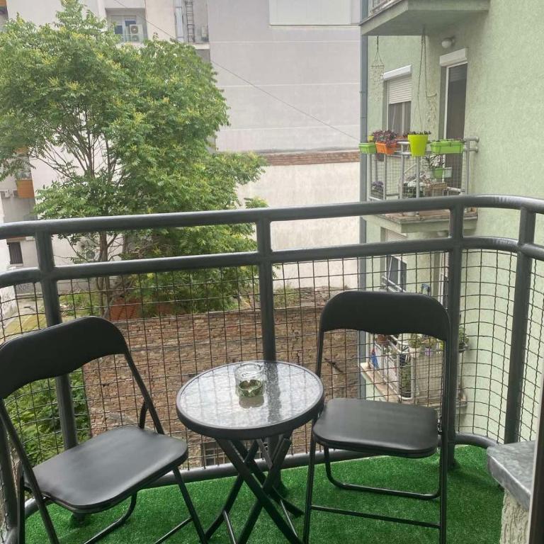 Cozy apartment - Downtown - Two-Bedroom Apartment - 9