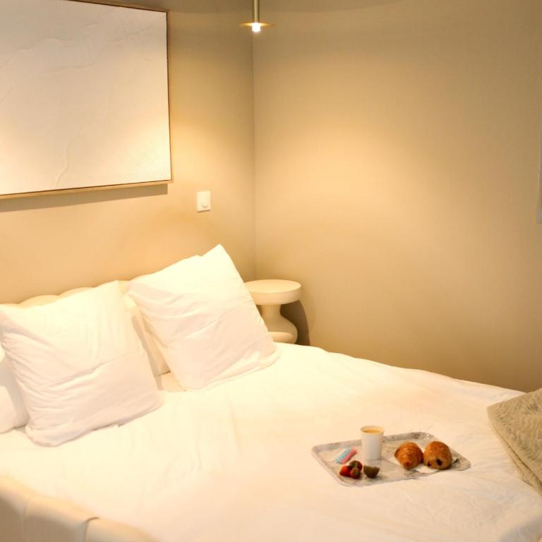 AMMG Tour Marina – Suites Signature | Vue Mer Panoramique, Jacuzzi & Design - Suite Junior - Vue sur Mer - 7