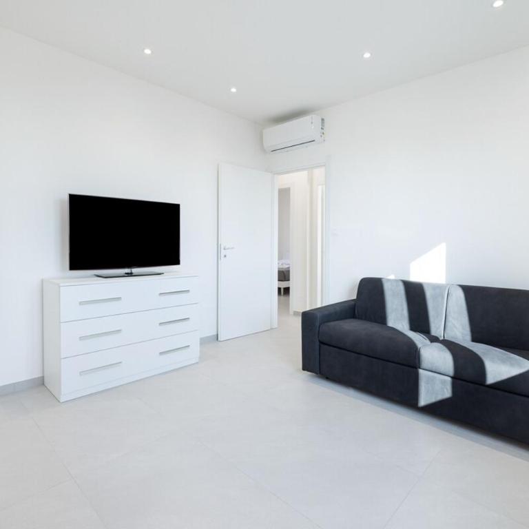 Trilocale Longarone 3 Rimini - Appartamento con 2 Camere da Letto - 39