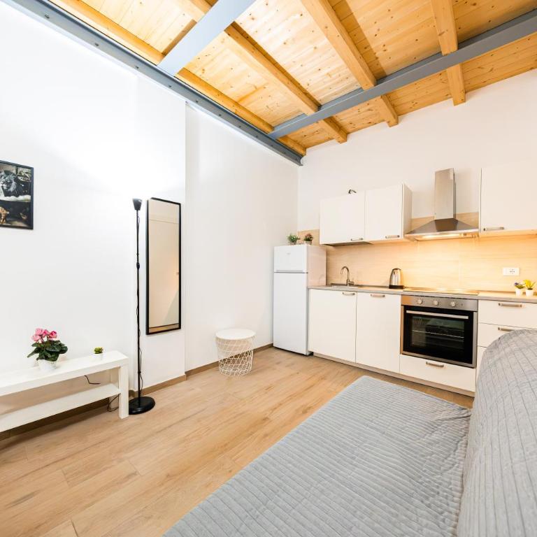 Belvedere House 2 in Bologna Center - Two-Bedroom Apartment - 28