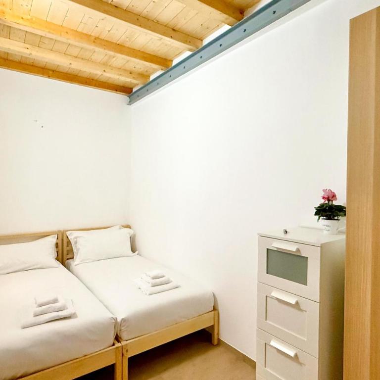 Belvedere House 2 in Bologna Center - Two-Bedroom Apartment - 31
