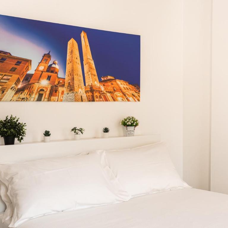 Belvedere House 2 in Bologna Center - Two-Bedroom Apartment - 32