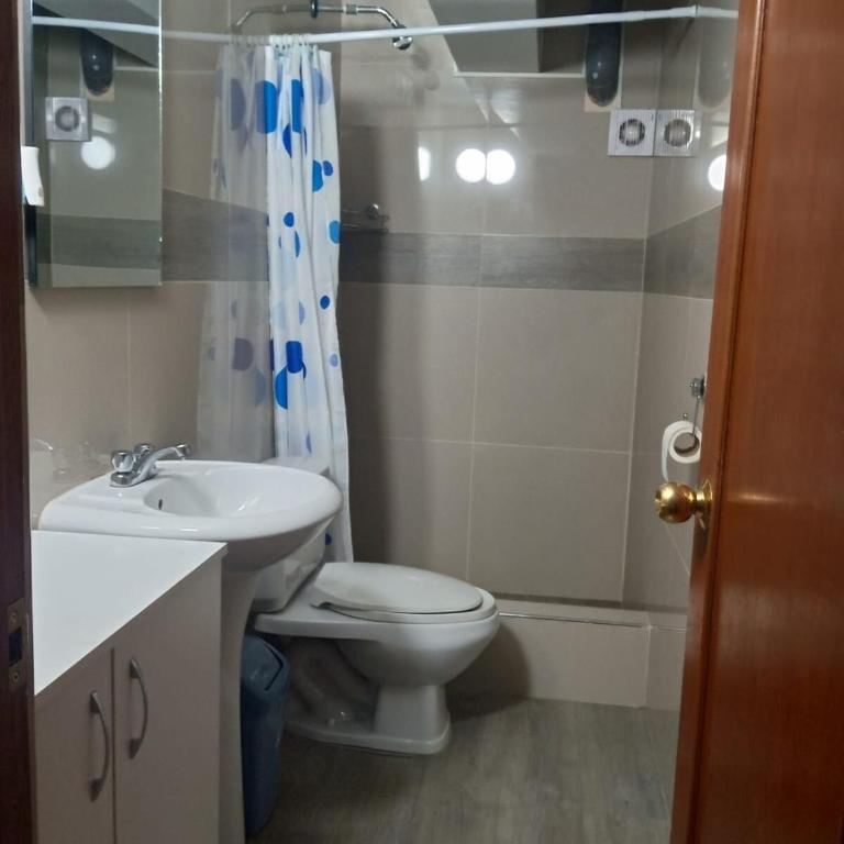 Departamento en Huaraz - Apartamento de 3 dormitorios - 7