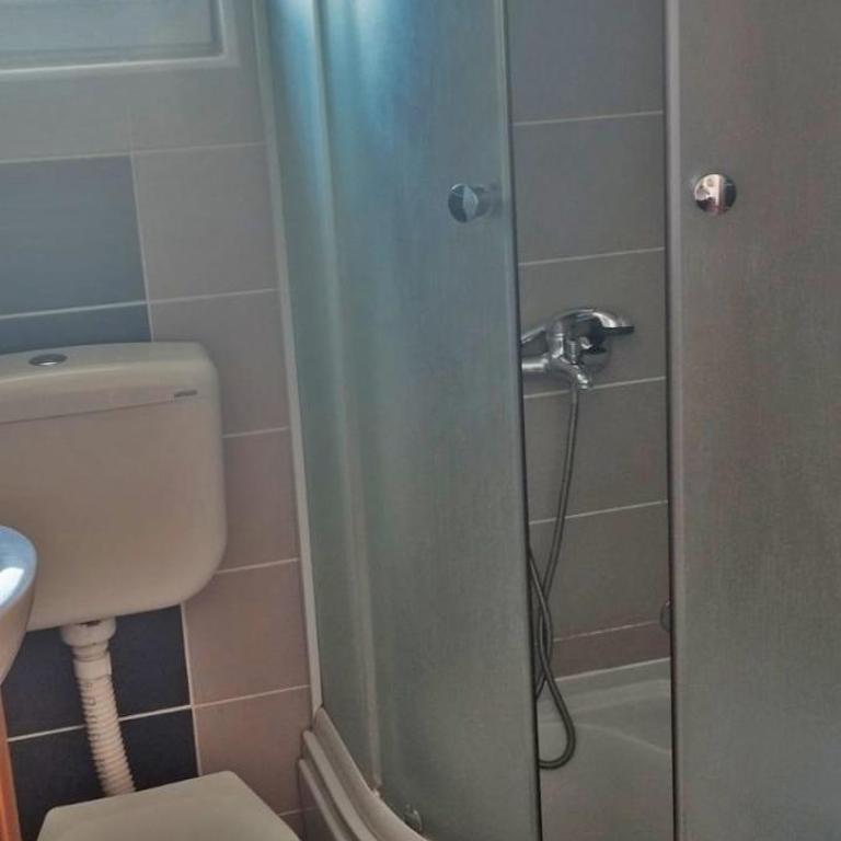 Apartmani Relax D - Apartman s 1 Spavaćom Sobom i Balkonom - 1