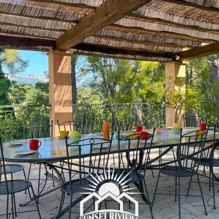 LA ROURETANE Pool AirCo for 10 By Sunset - Villa - 2