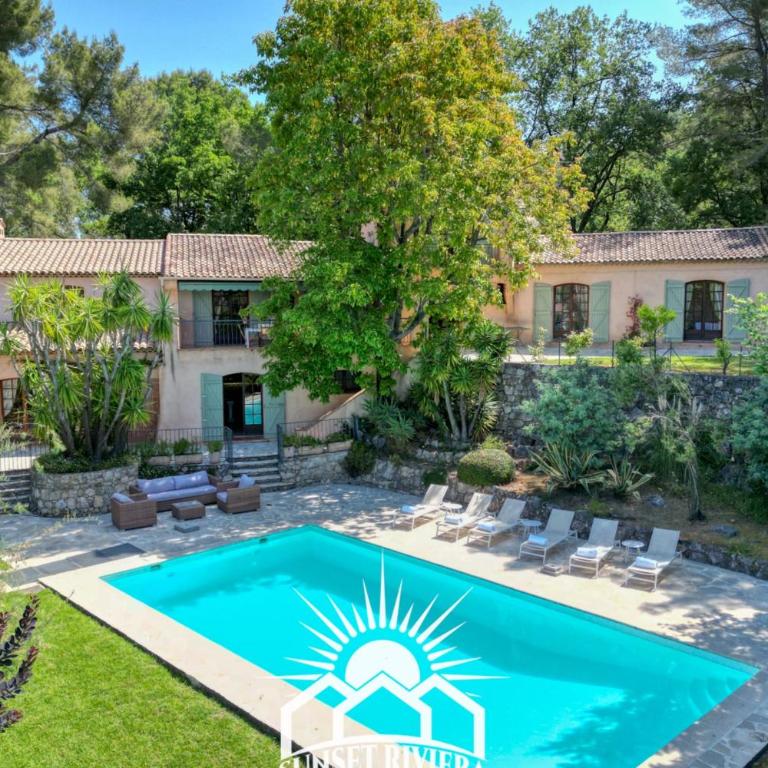 LA ROURETANE Pool AirCo for 10 By Sunset - Villa - 1