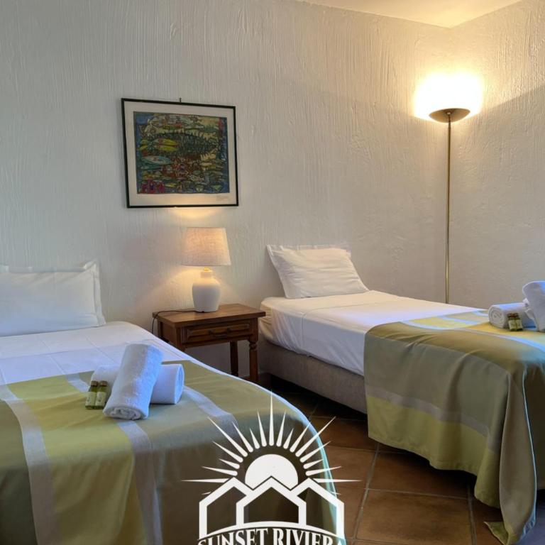 LA ROURETANE Pool AirCo for 10 By Sunset - Villa - 23