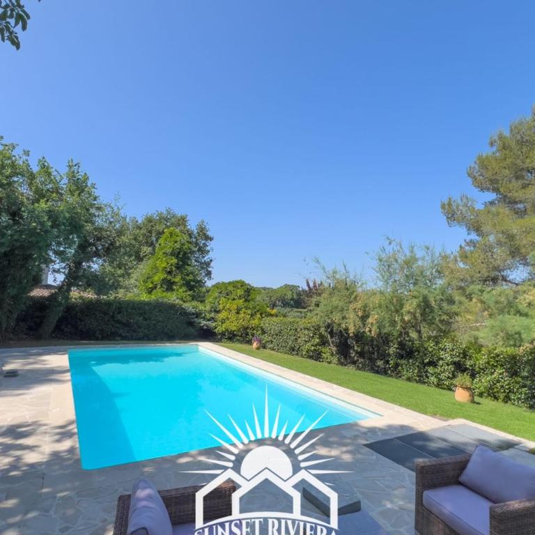 LA ROURETANE Pool AirCo for 10 By Sunset - Villa - 95