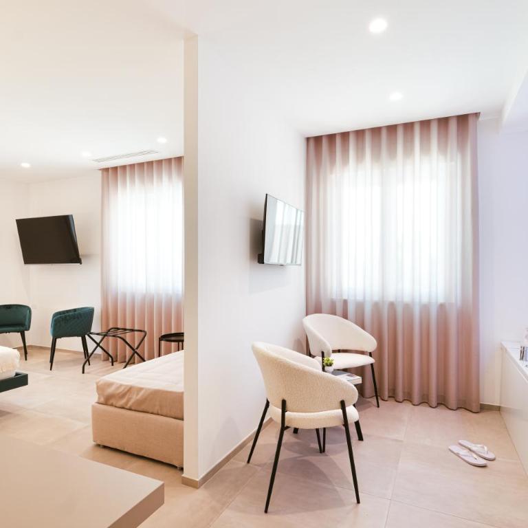 Eleia Domos - Aurea Rooms - Camera Tripla Luxury - 8