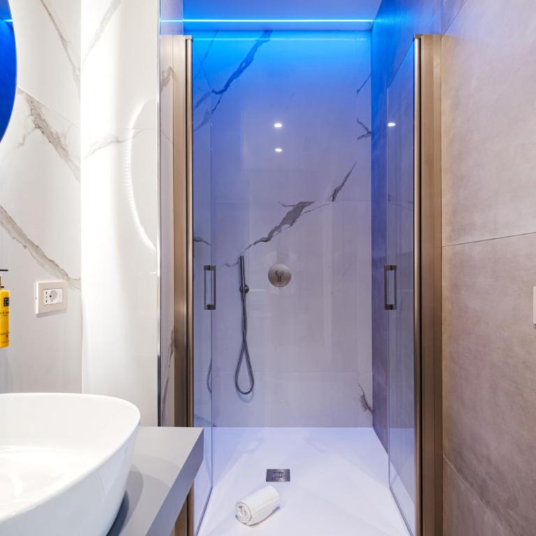 Eleia Domos - Aurea Rooms - Camera Tripla Luxury - 4