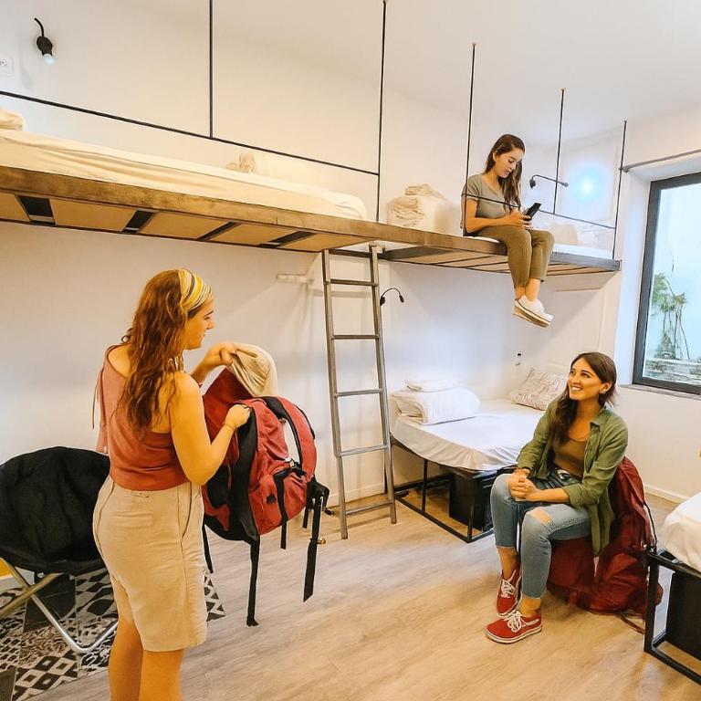ECO Hostel - Bed in 6-Bed Female Dormitory Room - 5