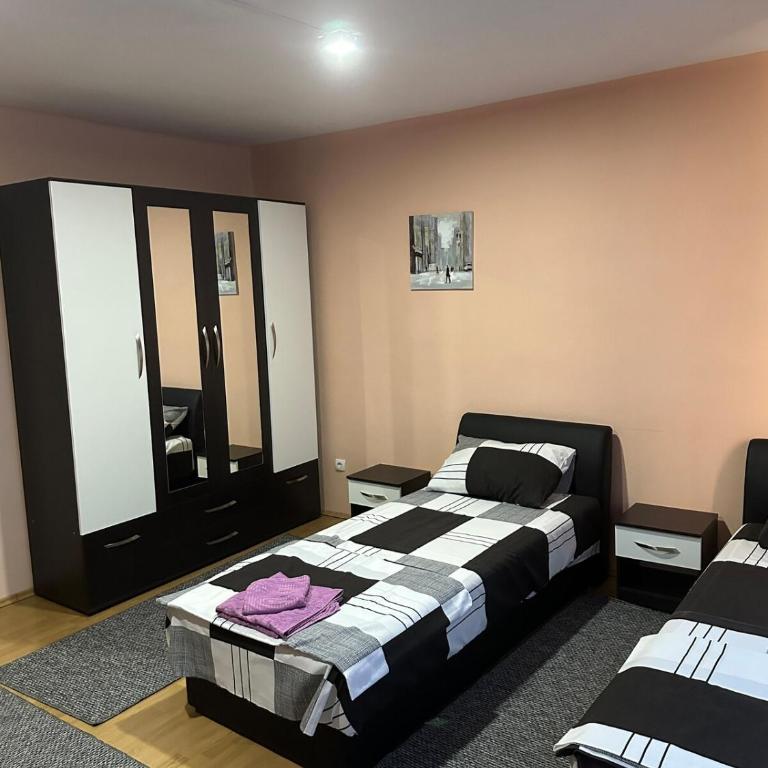 Modern 2 Bedroom Flat in Mostar Centre - Two-Bedroom Apartment - 6