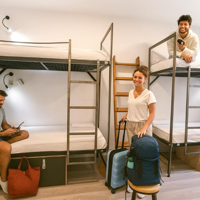 ECO Hostel - Bed in 6-Bed Dormitory Room - 9