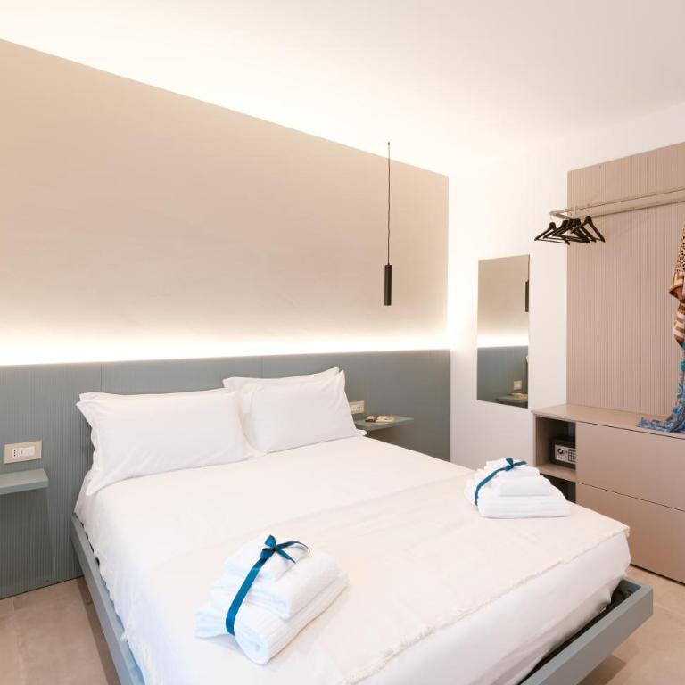 Eleia Domos - Aurea Rooms - Camera Matrimoniale Deluxe con Balcone - 8