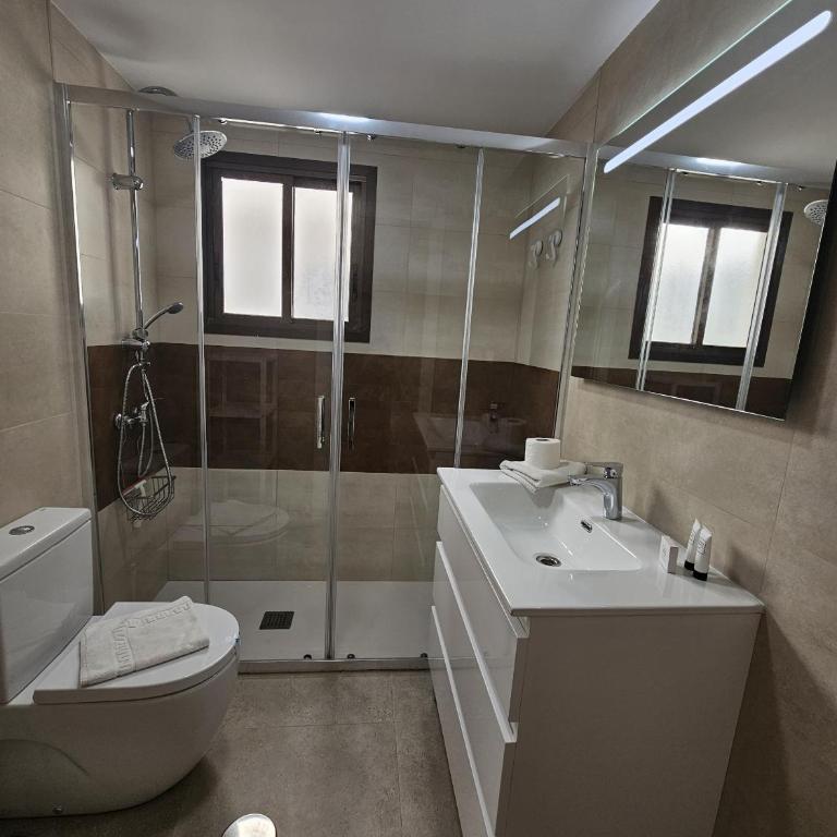 Apartamento La Marina San Pedro IF Benidorm - Three-Bedroom Apartment - 12