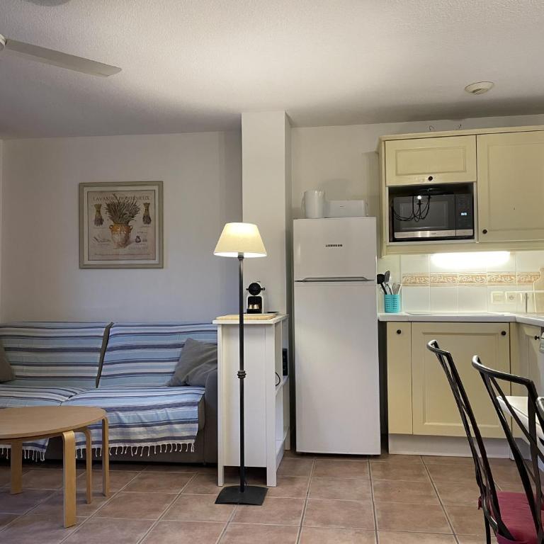 MAZET - Domaine de la Pinède PRAMOUSQUIER - Le Lavandou - Maison 2 Chambres - 4