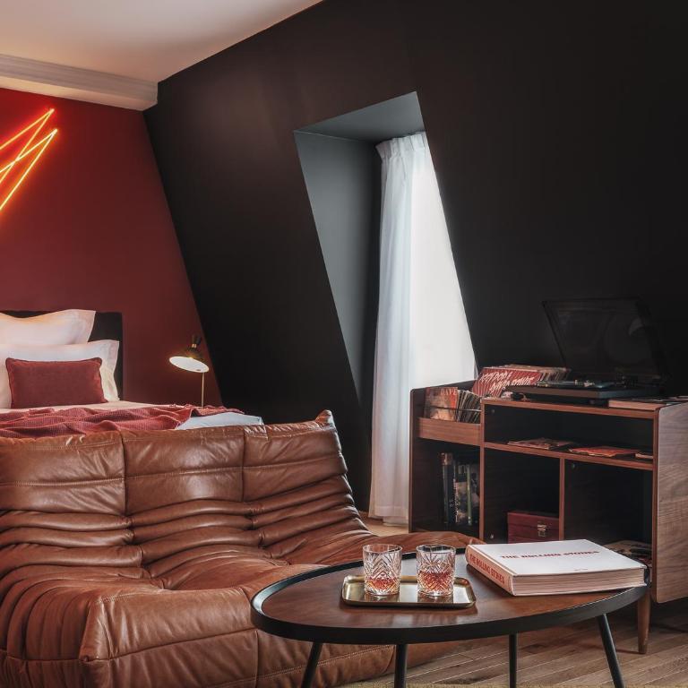 Seven Hotel Paris - Suite Standard - 2