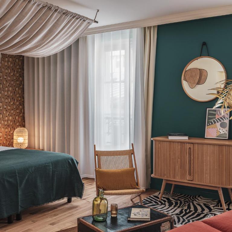 Seven Hotel Paris - Suite Standard - 15