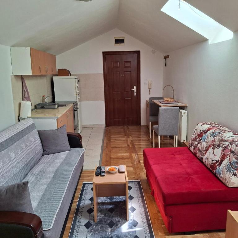 Alisa - Apartman sa 1 Spavaćom Sobom - 2