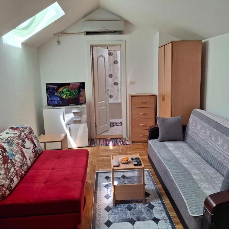 Alisa - Apartman sa 1 Spavaćom Sobom - 1