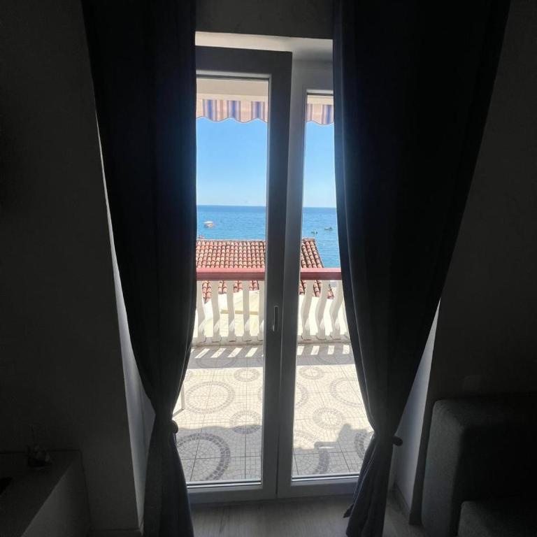 Apartmani Stari Grad - Deluks Porodični Apartman Tipa "Suite" - 3
