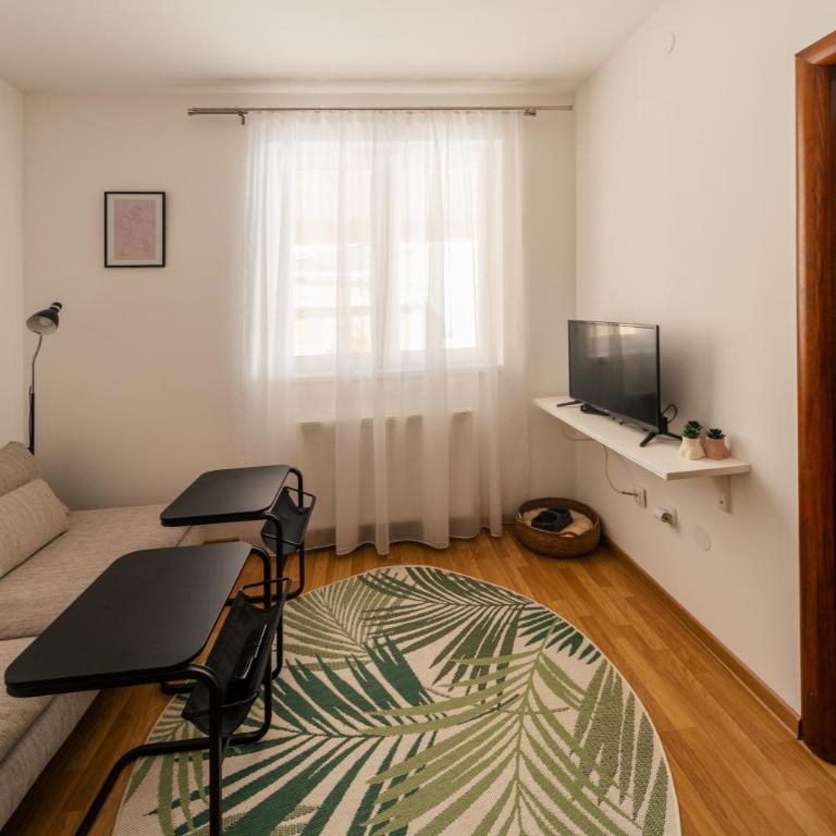 Quince - One-Bedroom Apartment - 7