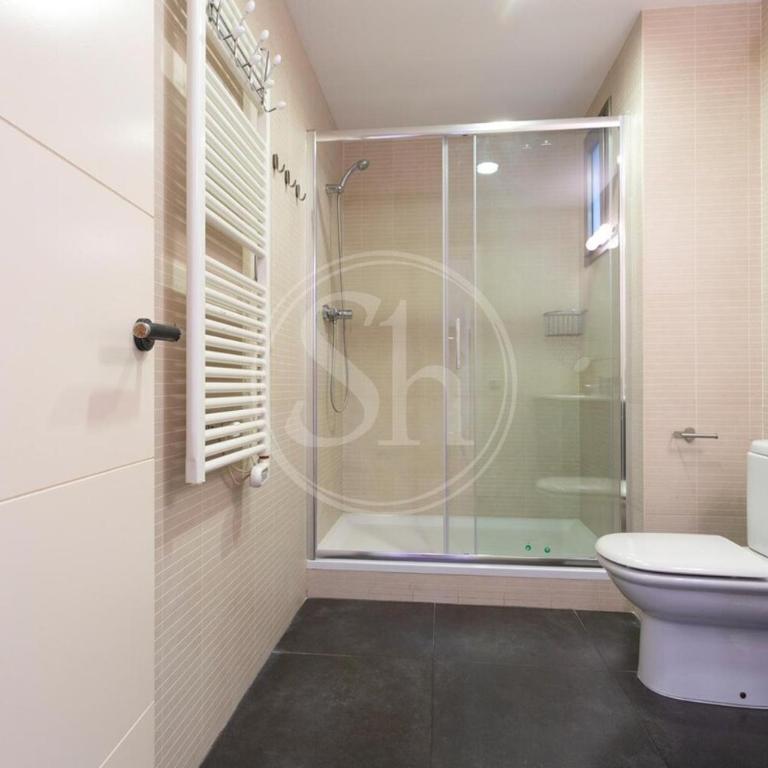Elegant apartment for 6 beside Sagrada Familia - Apartamento de 3 dormitorios - 24