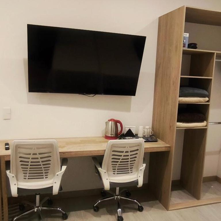 Zenia 70 Living & Suites - Family Studio - 2