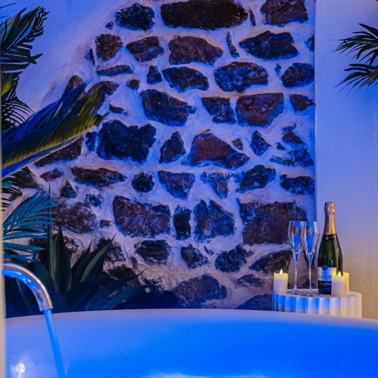 Hélios, Suite Grecque & Spa - Appartement 1 Chambre - 14